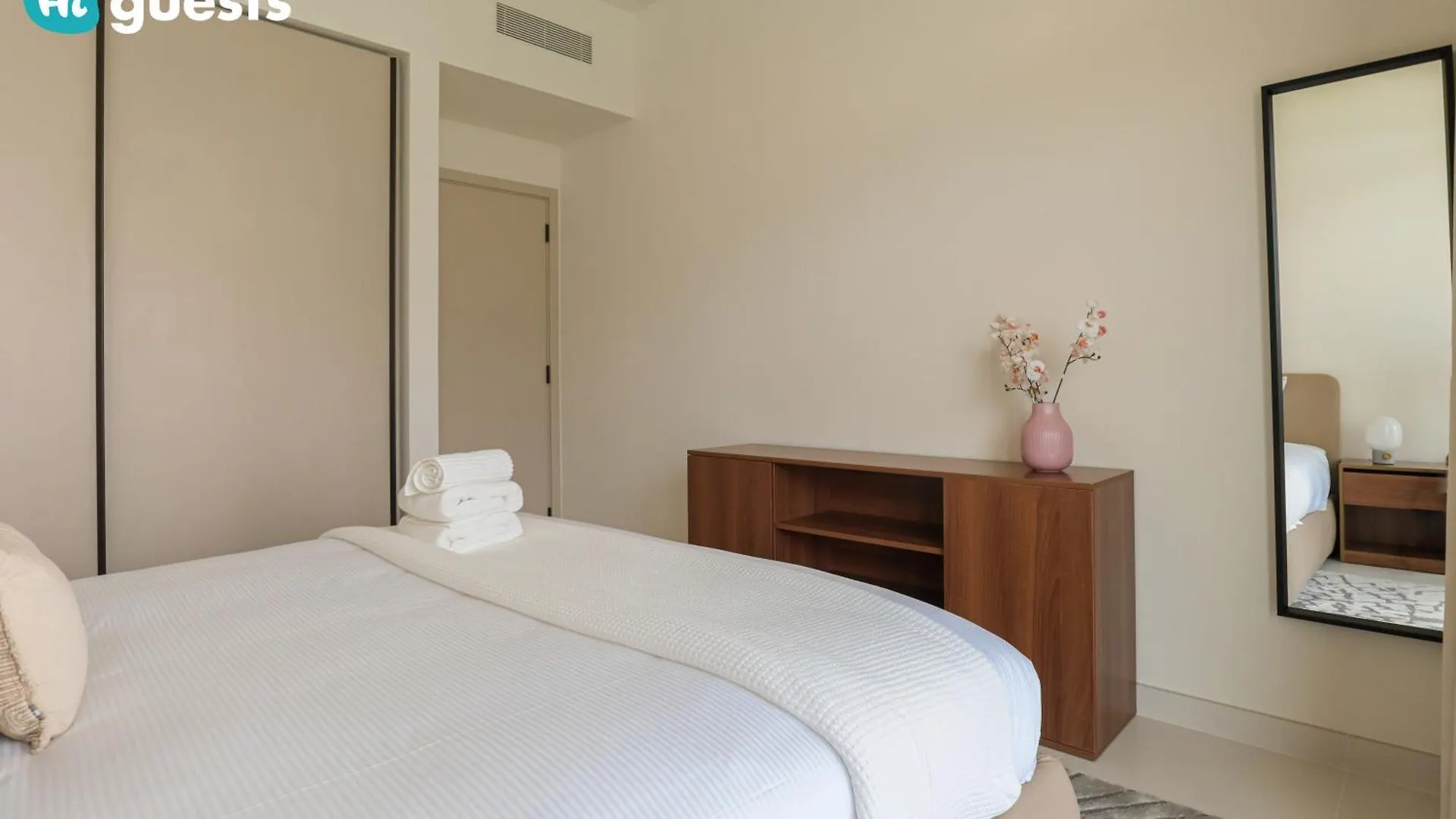 Higuests - Marina Vista Tower 1 With Views Of Marina And Ain Dubai Apartment