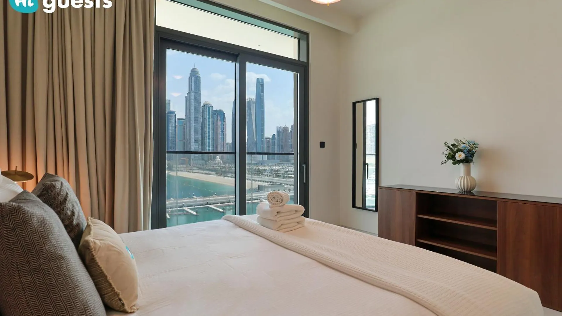 Higuests - Marina Vista Tower 1 With Views Of Marina And Ain Dubai Apartment